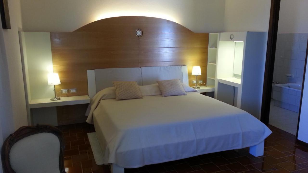 Villa Mercedes B&B The Best Choice Siniscola Extérieur photo