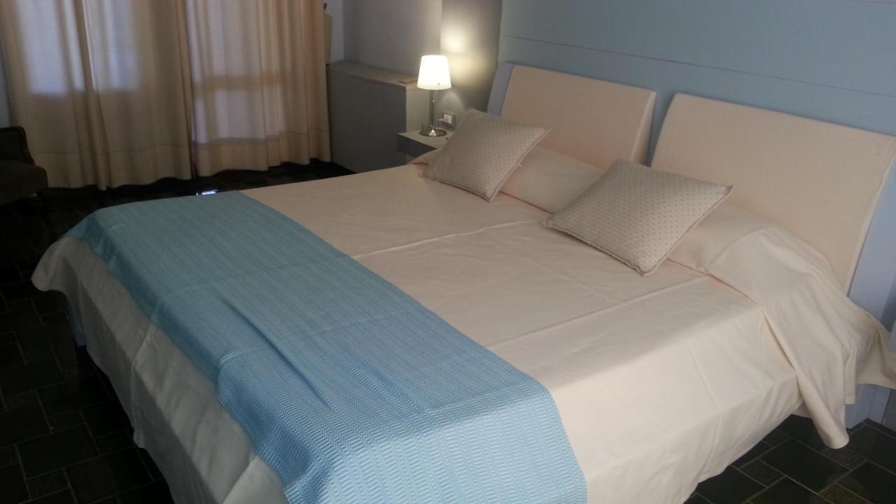 Villa Mercedes B&B The Best Choice Siniscola Extérieur photo